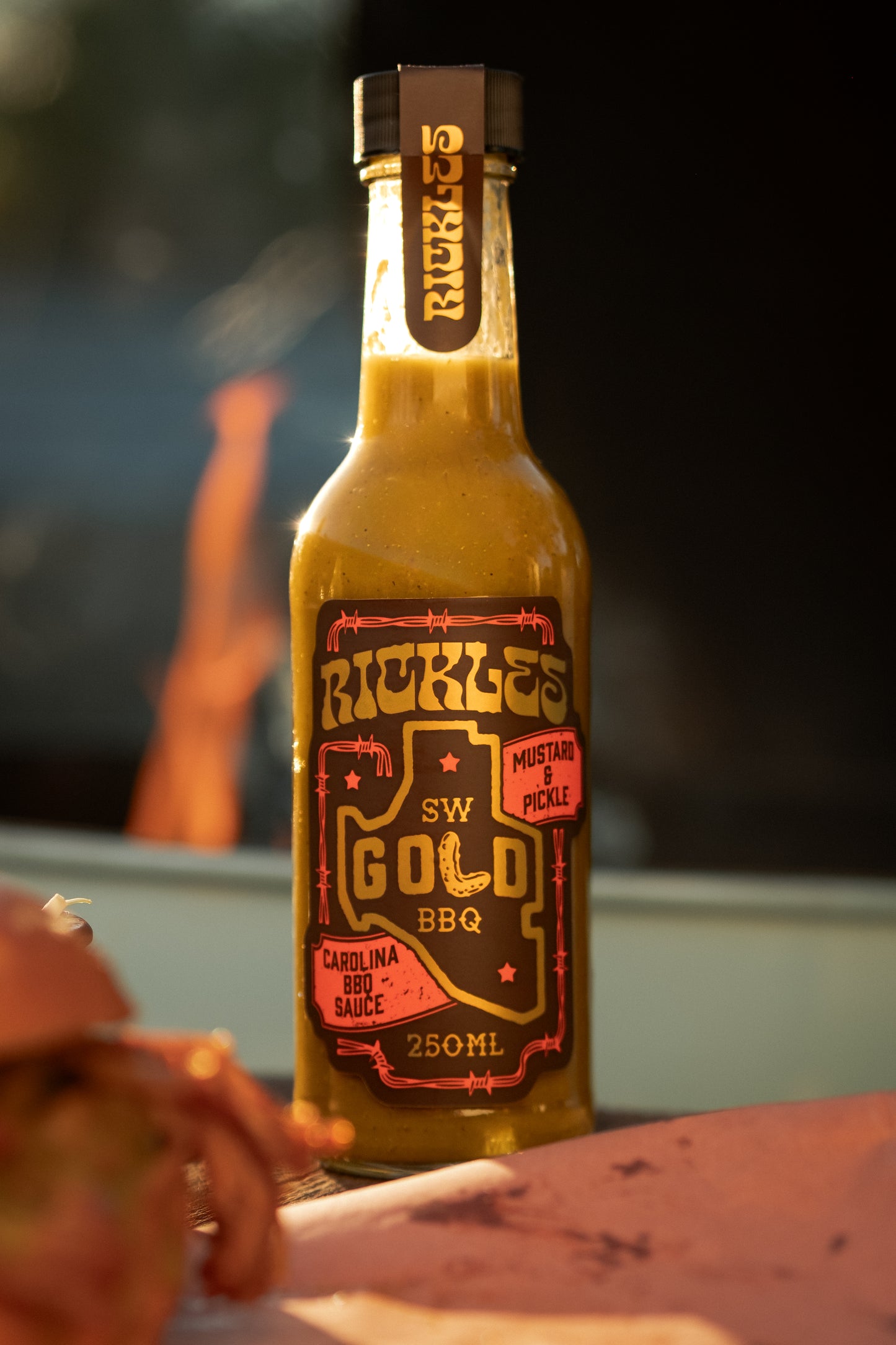SOUTHWEST GOLD 250ML- CAROLINA BBQ SAUCE W/MUSTARD & PICKLE
